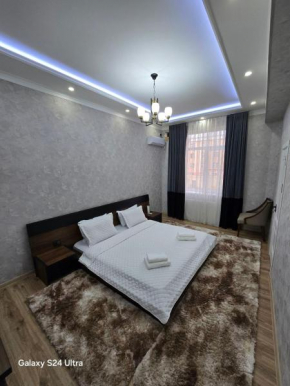 golden house deluxe